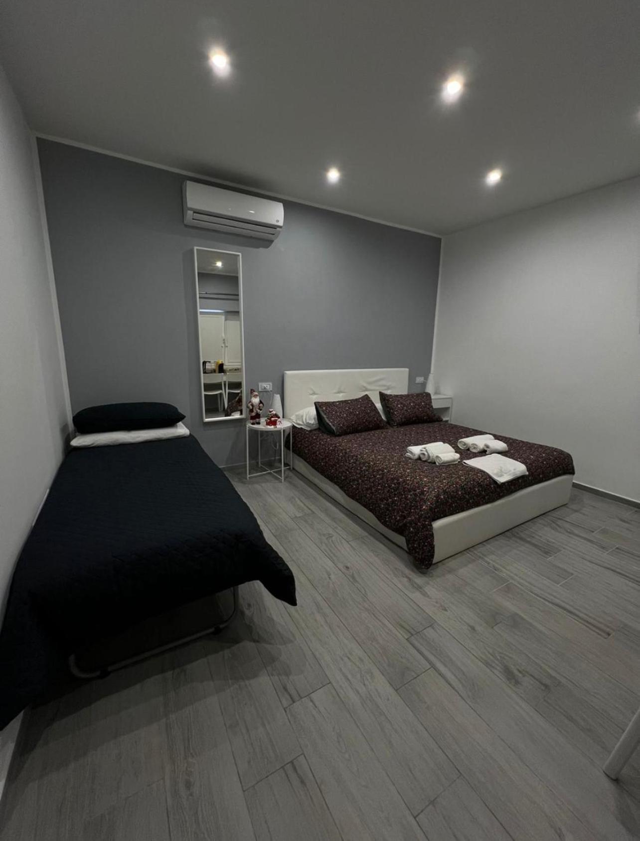 Giufra Hotel Bari Ngoại thất bức ảnh